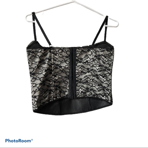 Inc Black Corded Embroidery  Lace Fabric top - Picture 2 of 2